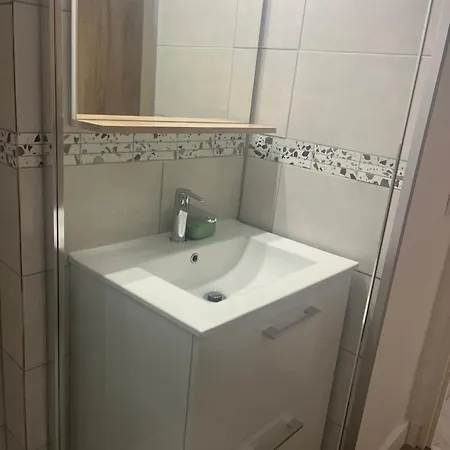 Le Balcon De L'etang Apartment Frejus